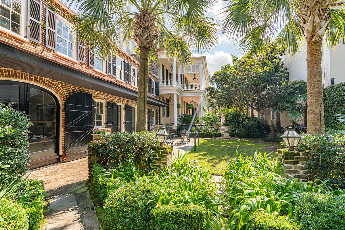 122 Tradd Street - Garden